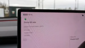 PXL 20251027 074914984MP 2560x1440x