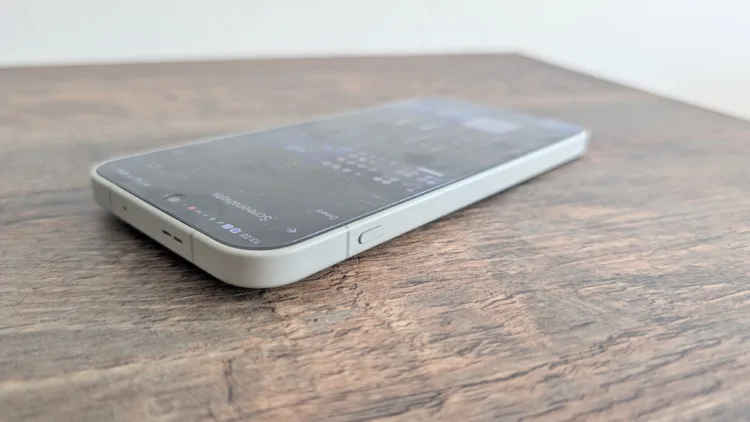 PXL 20251108 122319717 4032x2268x