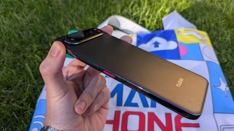 PXL 20251003 135411720MP (2) 2560x1440x