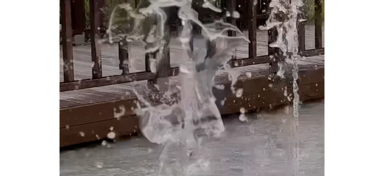 Fountain HEVC 460x1000 1000x460x