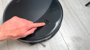 Roborock Saros 20 09