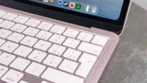 MacBook Neo 12
