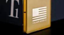 Trump T1 Phone je zřejmě upravený HTC mobil