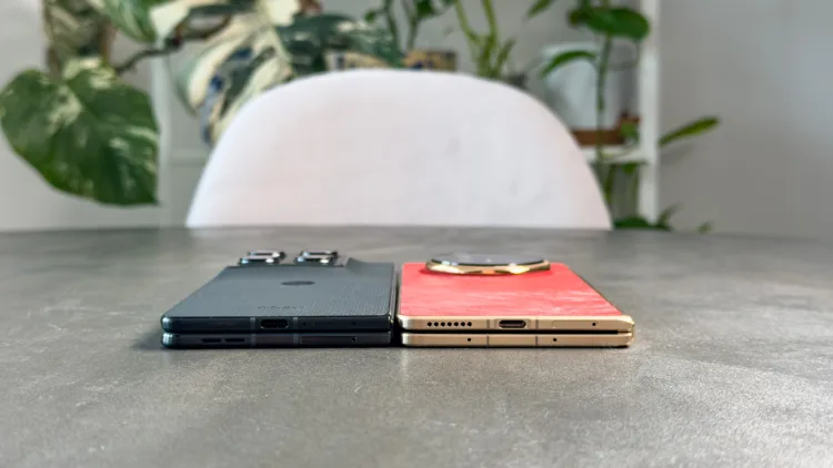 Motorola razr fold 06