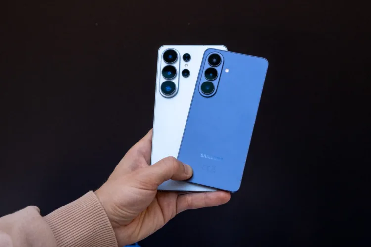 Obsah obrázku Elektronické zařízení, přístroj, dálkové ovládání, Herní ovladačObsah vygenerovaný umělou inteligencí může být nesprávný.