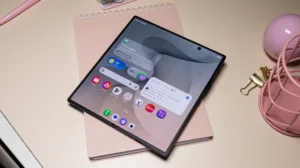 Galaxy Z Fold8 Ultra 6