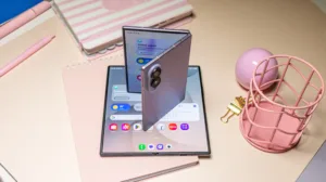Galaxy Z Fold8 Ultra 9