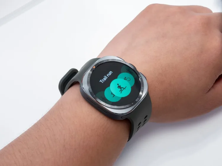 216 lifestyle galaxy watch ultra2 trail run 1 e1787227507231