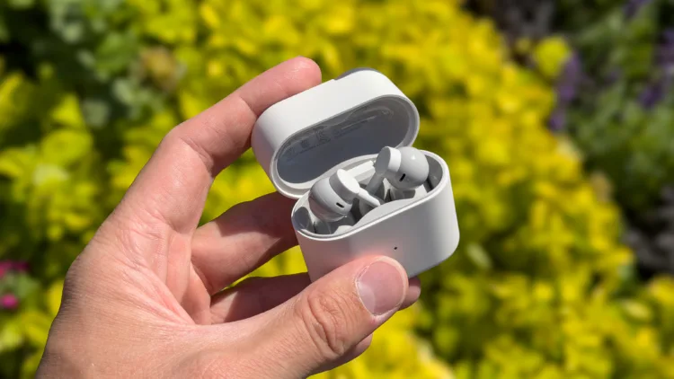 Recenze CMF Clip Pro – šeptají vám do ouška