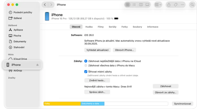 macos tahoe 26 finder sidebar locations iphone