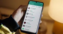 WhatsApp přidává čtyři novinky: Snadnější správa skupin a pokročilé filtrování