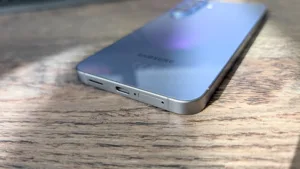 Samsung Galaxy S26 FE (4) Samsung Galaxy S26 FE (4)
