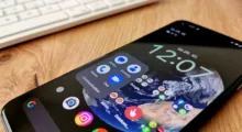 Google experimentuje s rozhraním Zpráv, změn se dočká vyhledávání i tlačítka
